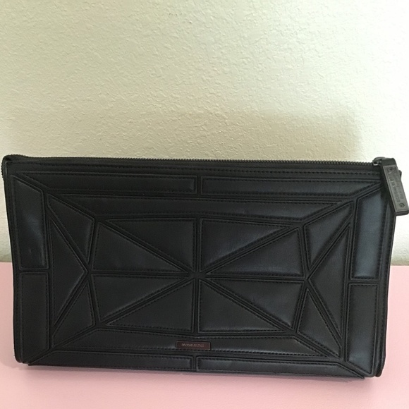 BCBG Handbags - BCBG Clutch